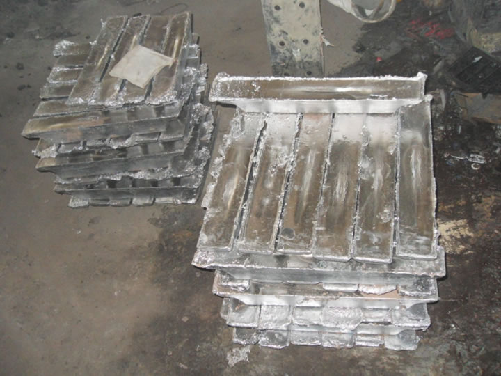 Remelted Lead Ingots (Pb 97 – 99%)